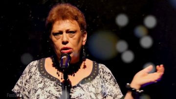 2019 – Sylviane chante “Entre nous et le sol” à Révélation